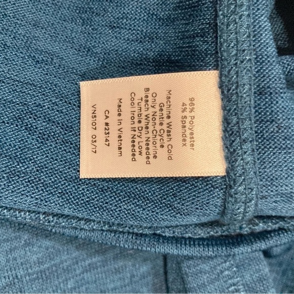 T BY TALBOTS teal sweater - Picture 3 of 4